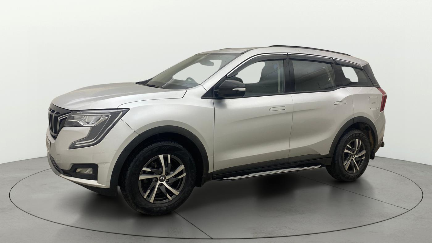 2022 Mahindra XUV700 AX 5 P MT 7 STR, Petrol, Manual, 86,107 km, Left Front Diagonal