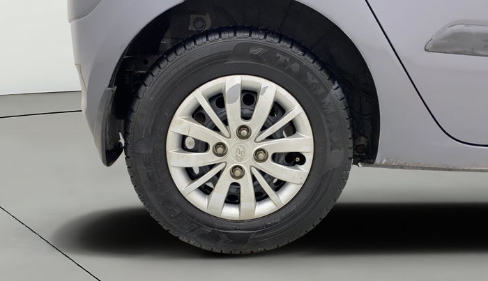 2013 Hyundai i10 MAGNA 1.1, Petrol, Manual, 42,193 km, Right Rear Wheel