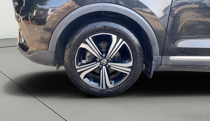 2022 MG ASTOR SHARP 1.5 CVT, Petrol, Automatic, 10,840 km, Left Front Wheel