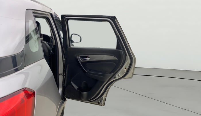 2019 Maruti Vitara Brezza ZDI AMT, Diesel, Automatic, 1,28,345 km, RHS Rear Door