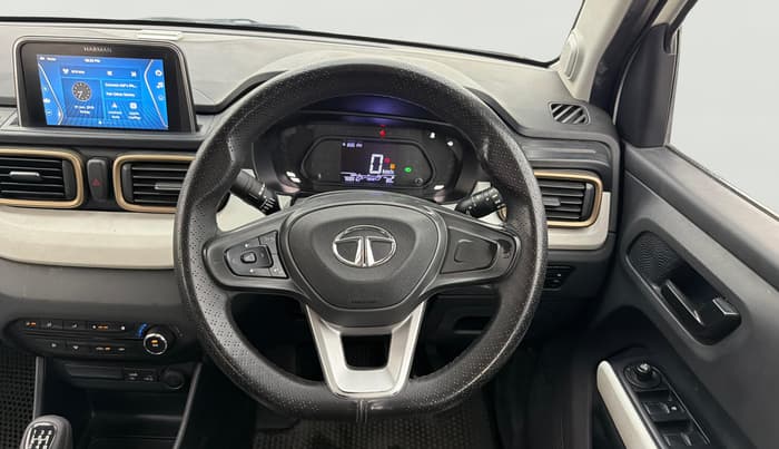 2023 Tata PUNCH ACCOMPLISHED DAZZLE SUNROOF CNG MT, CNG, Manual, 76,917 km, Steering Wheel Close Up