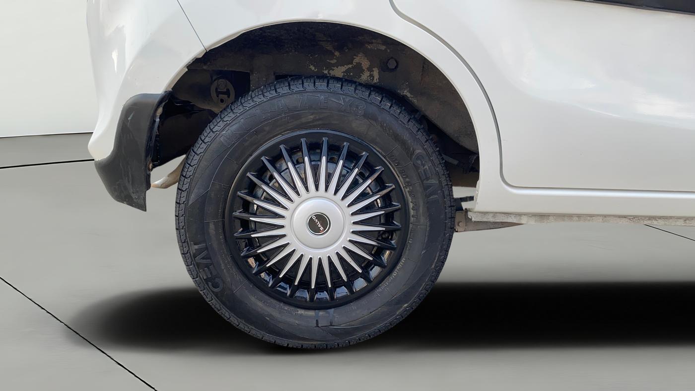 2021 Maruti Alto VXI PLUS, Petrol, Manual, 82,571 km, Right Rear Wheel