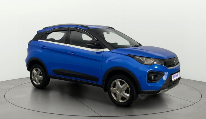 2020 Tata NEXON XZ PETROL, Petrol, Manual, 1,06,567 km, Right Front Diagonal
