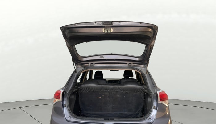 2015 Hyundai Elite i20 SPORTZ 1.2, Petrol, Manual, 77,074 km, Boot Door Open