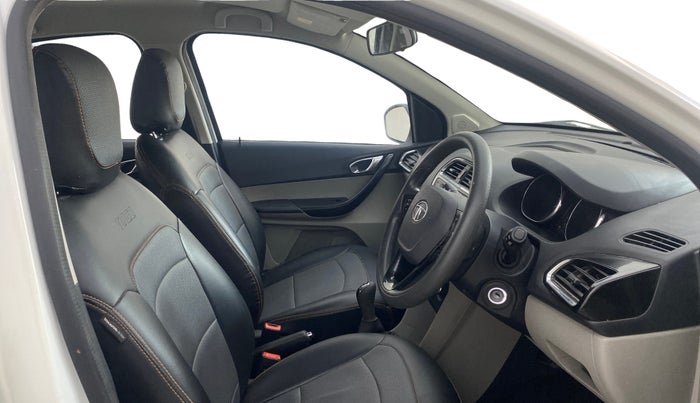2018 Tata Tiago XZ PETROL, Petrol, Manual, 60,230 km, Right Side Front Door Cabin