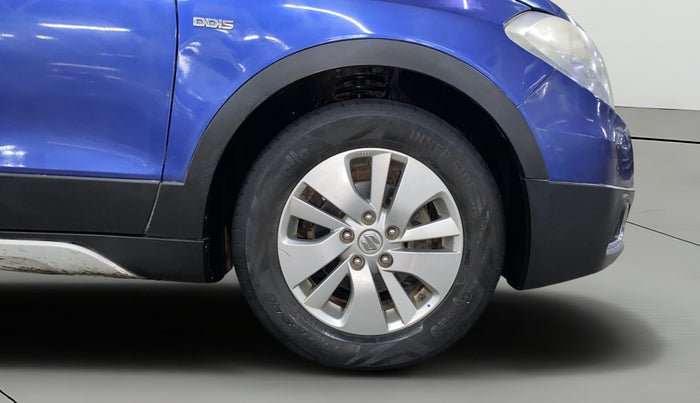 2015 Maruti S Cross DELTA 1.6, Diesel, Manual, 69,587 km, Right Front Wheel