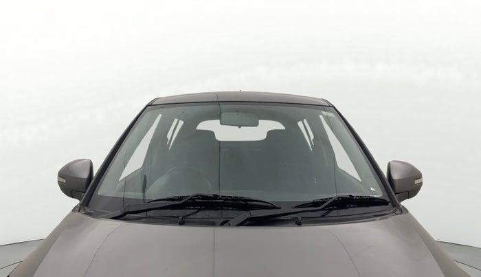 2017 Maruti Swift VXI O, Petrol, Manual, 1,31,746 km, Front Windshield