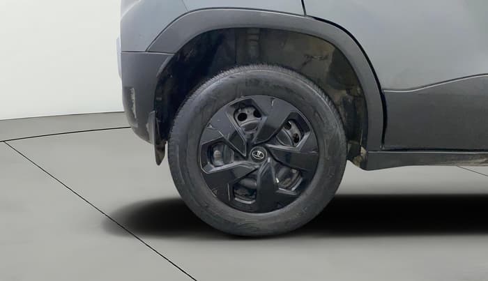 2024 Tata PUNCH ADVENTURE MT CNG , CNG, Manual, 38,155 km, Right Rear Wheel