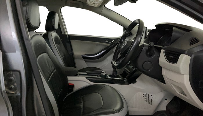 2021 Tata NEXON XZ PLUS PETROL SUNROOF, Petrol, Manual, 66,842 km, Right Side Front Door Cabin