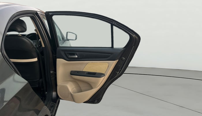 2018 Honda Amaze 1.5L I-DTEC S, Diesel, Manual, 90,285 km, RHS Rear Door