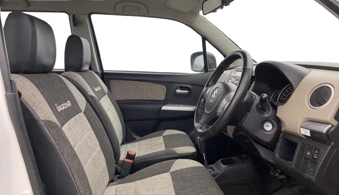 2016 Maruti Wagon R 1.0 VXI AMT, Petrol, Automatic, 60,782 km, Right Side Front Door Cabin