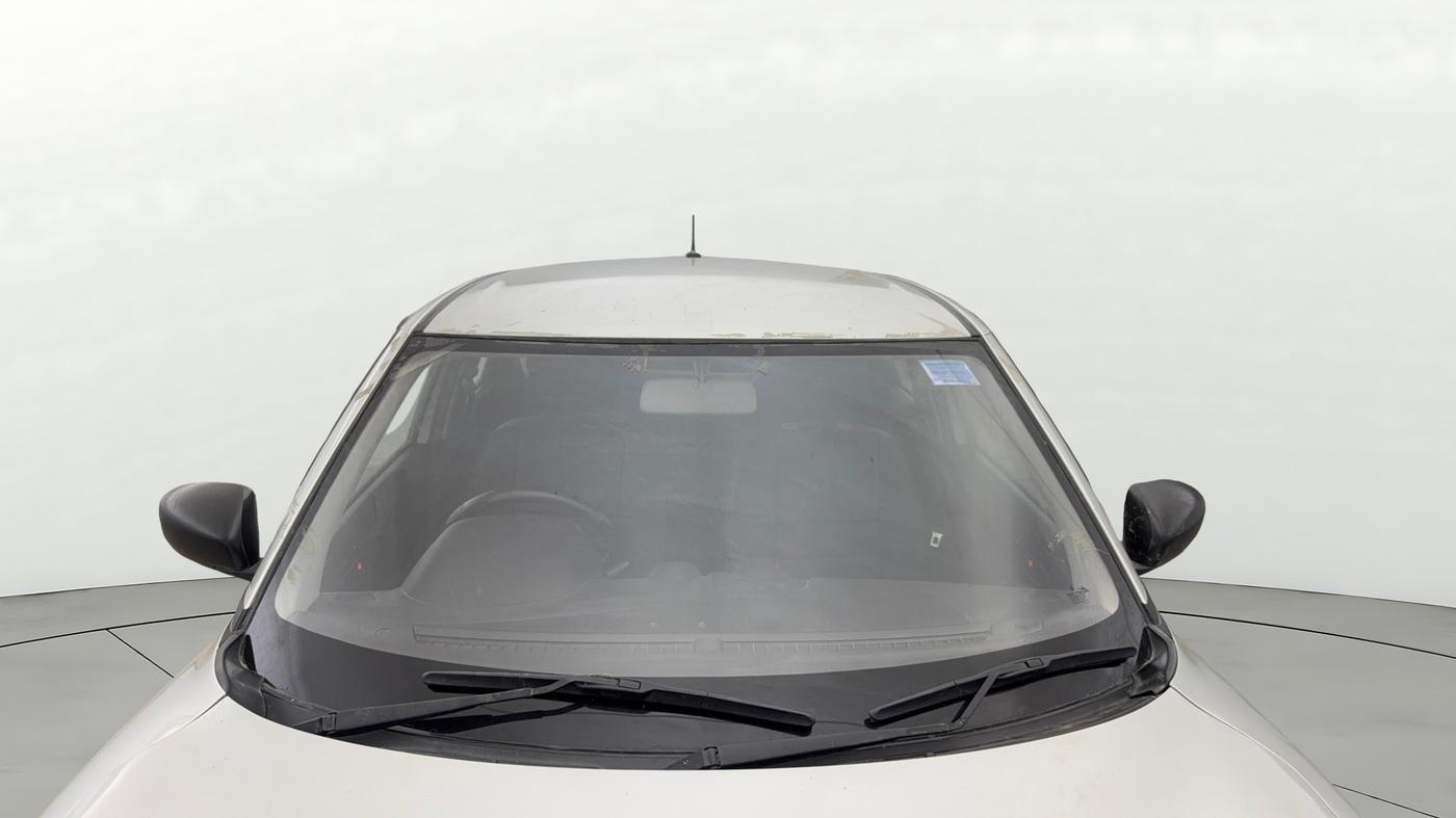 2022 Maruti Swift LXI, Petrol, Manual, 84,211 km, Front Windshield