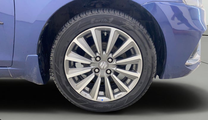 2018 Maruti Ciaz ALPHA  AT 1.5 SHVS PETROL, Petrol, Automatic, 59,584 km, Right Front Wheel