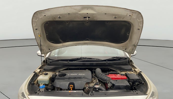 2019 Hyundai Verna 1.6 CRDI SX, Diesel, Manual, 67,455 km, Open Bonet