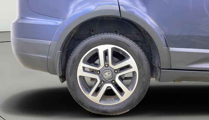 2018 Tata Hexa XTA 4X2 7 STR, Diesel, Automatic, 83,354 km, Right Rear Wheel