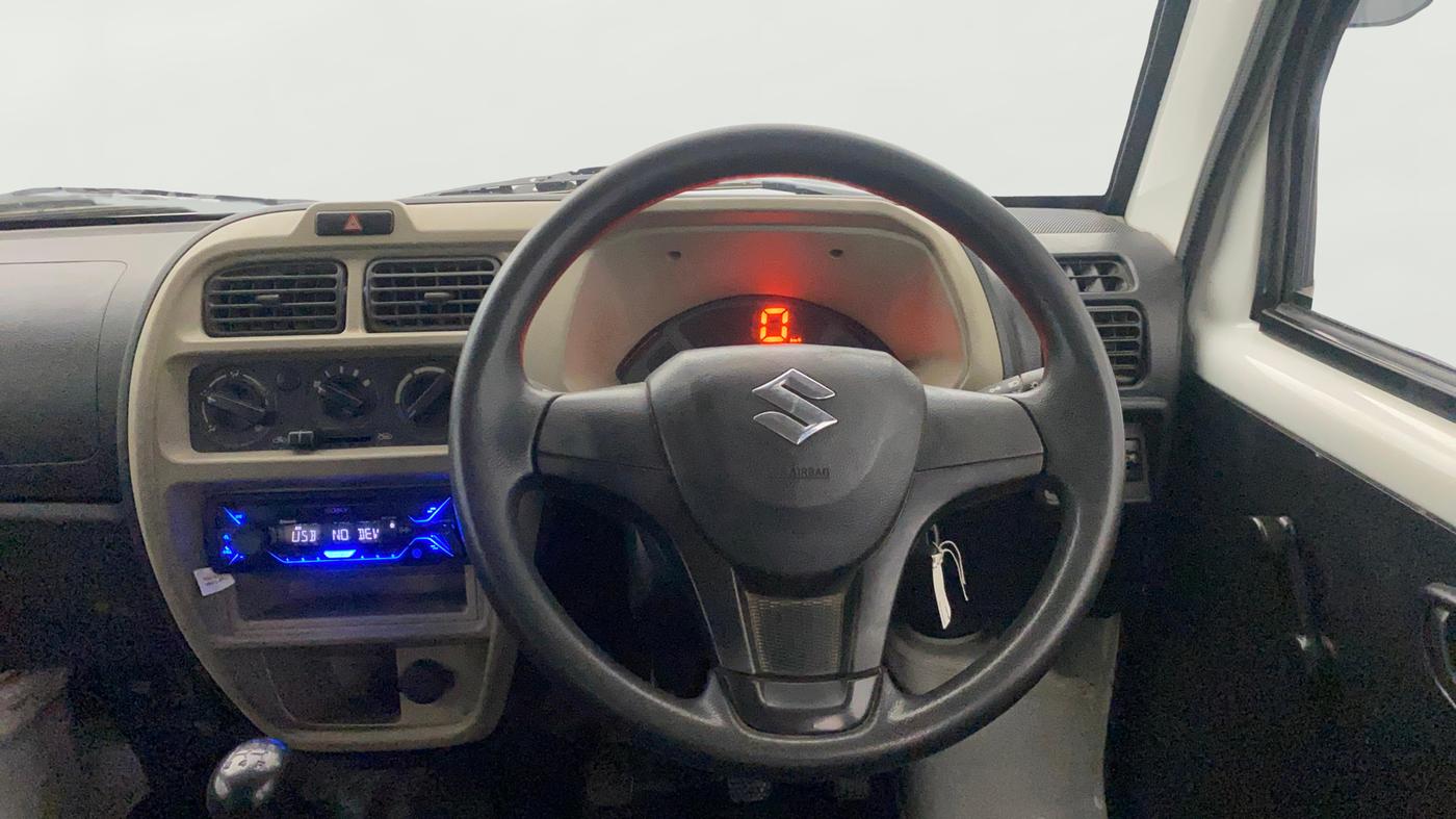 2022 Maruti Eeco 7 STR, Petrol, Manual, 44,711 km, Steering Wheel Close Up