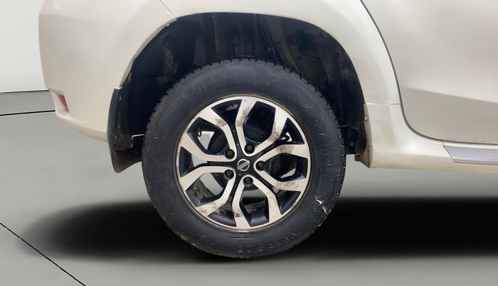 2014 Nissan Terrano XL D PLUS, Diesel, Manual, 1,47,366 km, Right Rear Wheel