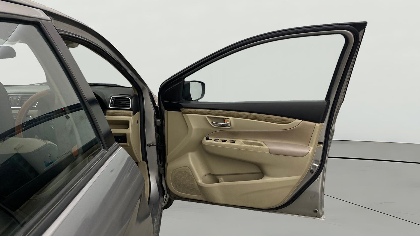 2021 Maruti Ciaz DELTA AT 1.5 SHVS PETROL, Petrol, Automatic, 63,593 km, RHS Front Door