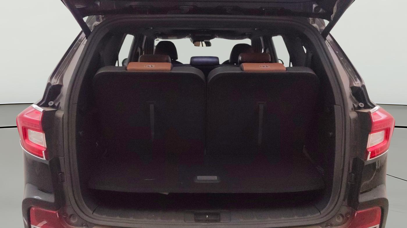 2022 Mahindra ALTURAS G4 4WD AT, Diesel, Automatic, 28,121 km, Boot Open Zoomed View