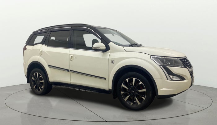 2018 Mahindra XUV500 W11(O), Diesel, Manual, 87,270 km, Right Front Diagonal