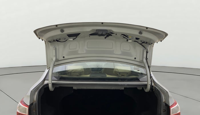 2019 Hyundai Xcent S 1.2, Petrol, Manual, 33,914 km, Boot Door Open