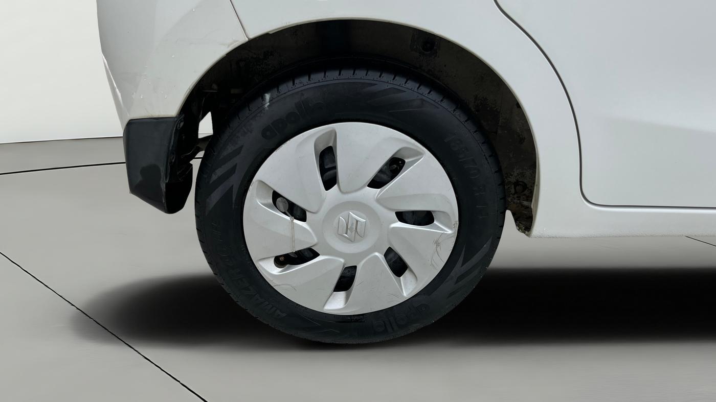 2016 Maruti Celerio ZDI, Diesel, Manual, 59,828 km, Right Rear Wheel