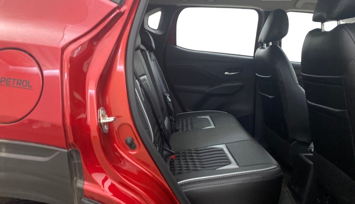 2025 Nissan MAGNITE Acenta B4D 1.0 Petrol AMT, Petrol, Automatic, 731 km, Right Side Rear Door Cabin