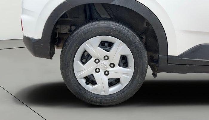 2021 Hyundai VENUE S 1.2, Petrol, Manual, 53,312 km, Right Rear Wheel