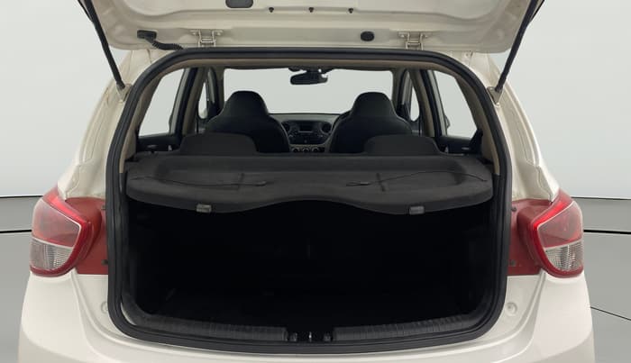 2014 Hyundai Grand i10 SPORTZ 1.2 KAPPA VTVT, Petrol, Manual, 92,943 km, Boot Open Zoomed View