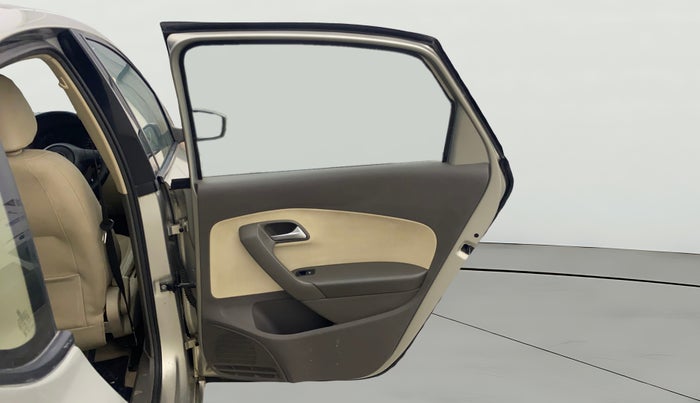 2012 Volkswagen Vento HIGHLINE DIESEL 1.6, Diesel, Manual, 1,31,890 km, RHS Rear Door