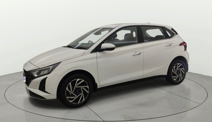 2024 Hyundai NEW I20 ASTA (O) 1.2 IVT, Petrol, Automatic, 9,274 km, Left Front Diagonal