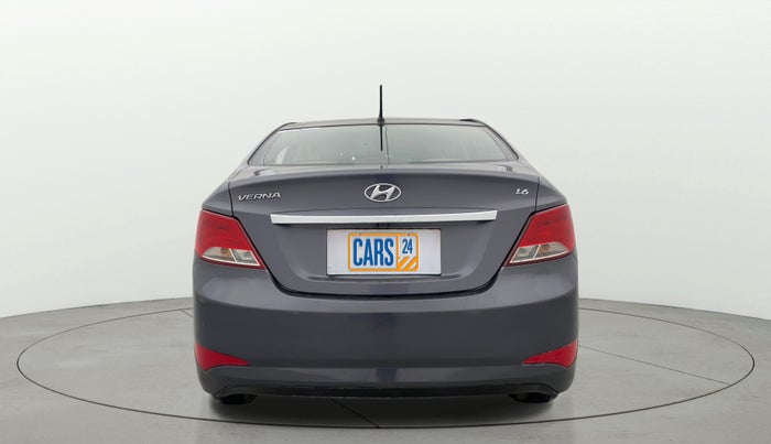 2015 Hyundai Verna FLUIDIC 1.6 CRDI S 4S, Diesel, Manual, 1,11,010 km, Back/Rear