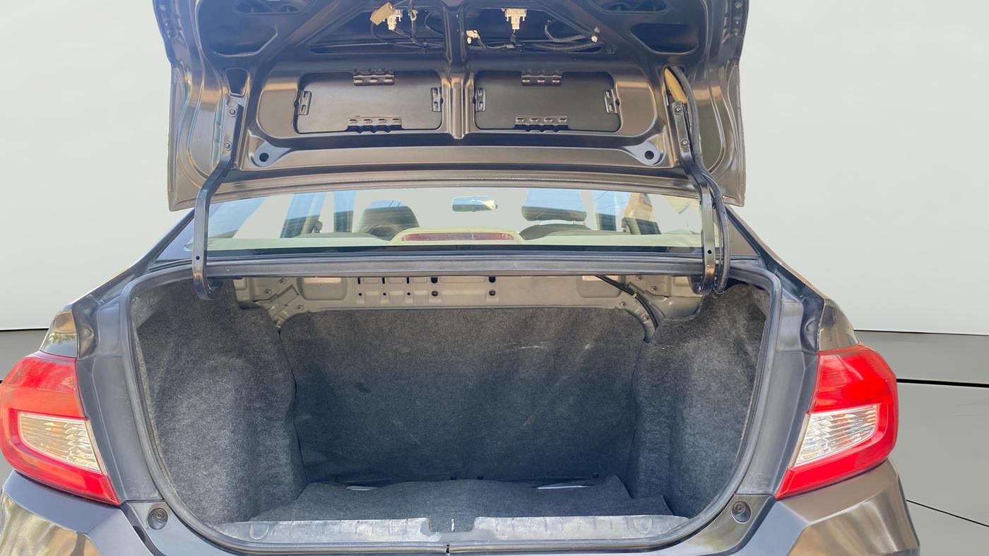 2018 Honda Amaze 1.2L I-VTEC VX, Petrol, Manual, 75,874 km, Boot Open Zoomed View