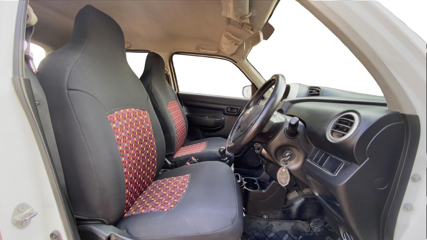 2019 Maruti S PRESSO VXI+, Petrol, Manual, 62,232 km, Right Side Front Door Cabin