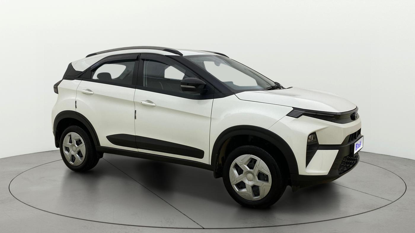 2025 Tata NEXON Pure Plus 1.2 iCNG 6MT, CNG, Manual, 4,881 km, Right Front Diagonal
