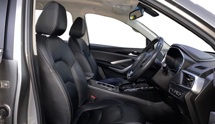 2020 MG HECTOR SHARP 1.5 DCT PETROL, Petrol, Automatic, 75,229 km, Right Side Front Door Cabin