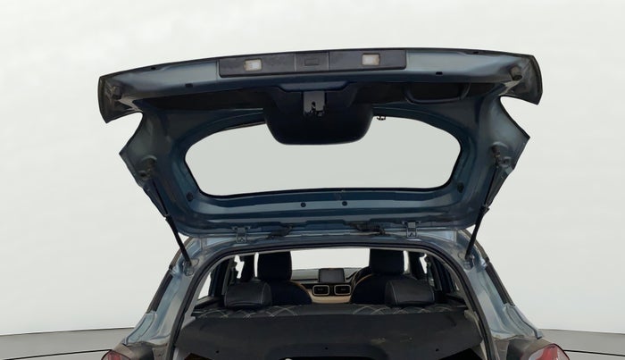 2021 Tata PUNCH CREATIVE  MT, Petrol, Manual, 86,516 km, Boot Door Open