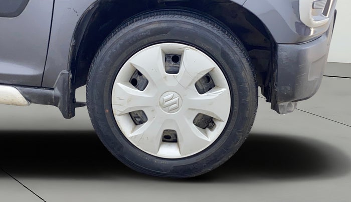 2021 Maruti S PRESSO VXI+, Petrol, Manual, 71,013 km, Right Front Wheel