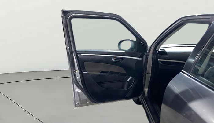2016 Maruti Swift VXI, Petrol, Manual, 52,632 km, LHS Front Door