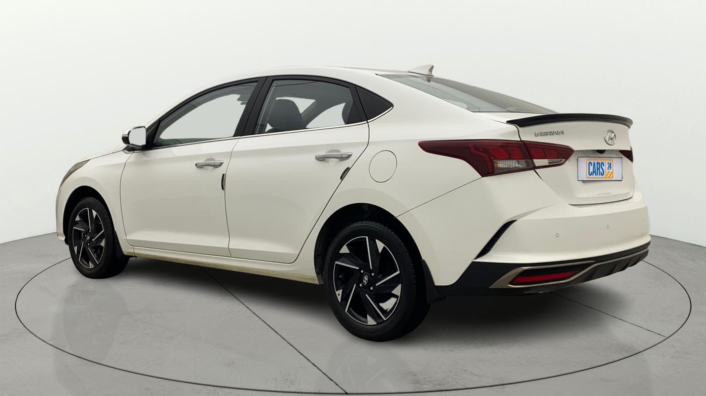 2022 Hyundai Verna SX (O)1.5 MPi, Petrol, Manual, 28,878 km, Left Back Diagonal