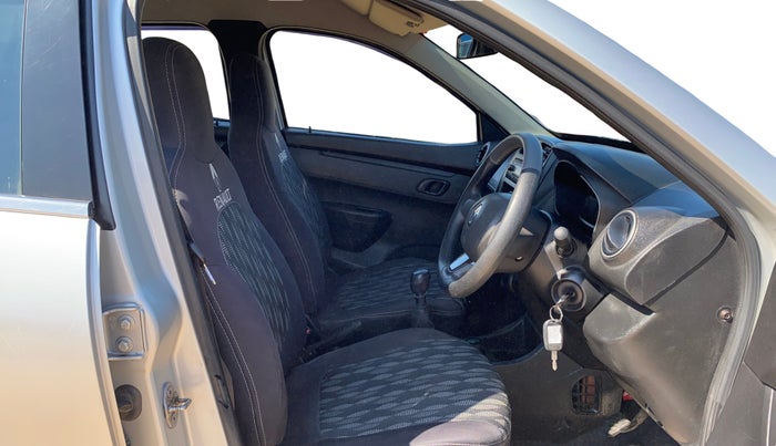 2019 Renault Kwid RXL, Petrol, Manual, 24,999 km, Right Side Front Door Cabin