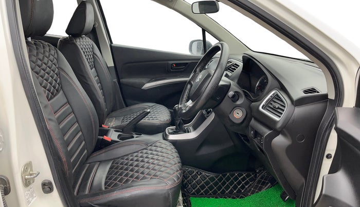 2021 Maruti S Cross SIGMA 1.5, Petrol, Manual, 98,356 km, Right Side Front Door Cabin