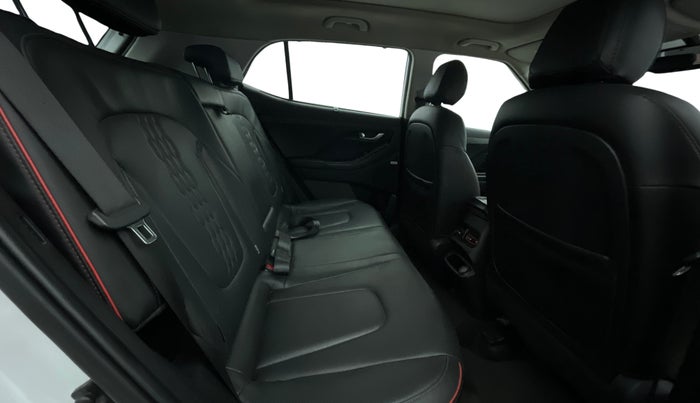 2021 Hyundai Creta SX (O) 1.4 TURBO DCT DUAL TONE, Petrol, Automatic, 92,101 km, Right Side Rear Door Cabin