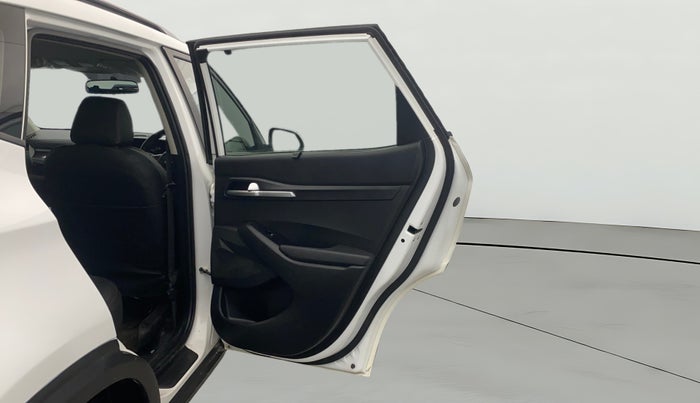 2023 KIA SELTOS  HTK PLUS 1.5 DIESEL IMT, Diesel, Manual, 54,097 km, RHS Rear Door