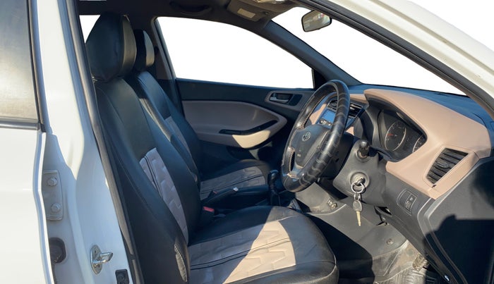 2018 Hyundai Elite i20 MAGNA EXECUTIVE 1.2, Petrol, Manual, 97,243 km, Right Side Front Door Cabin