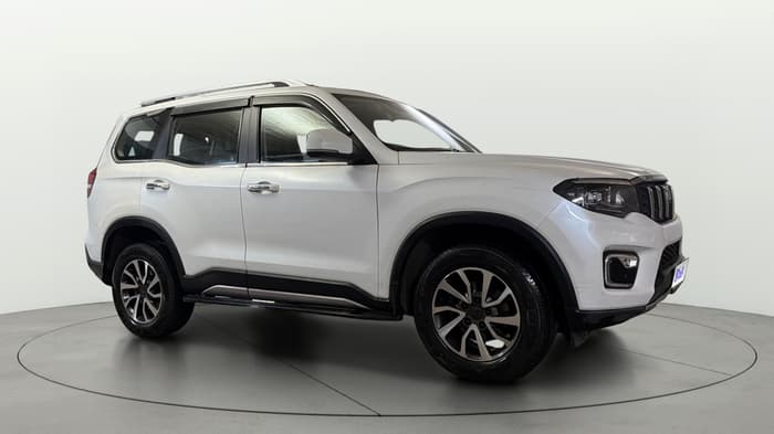 2024 Mahindra SCORPIO-N Z8 L PETROL MT 7 STR, Petrol, Manual, 67,554 km, Right Front Diagonal