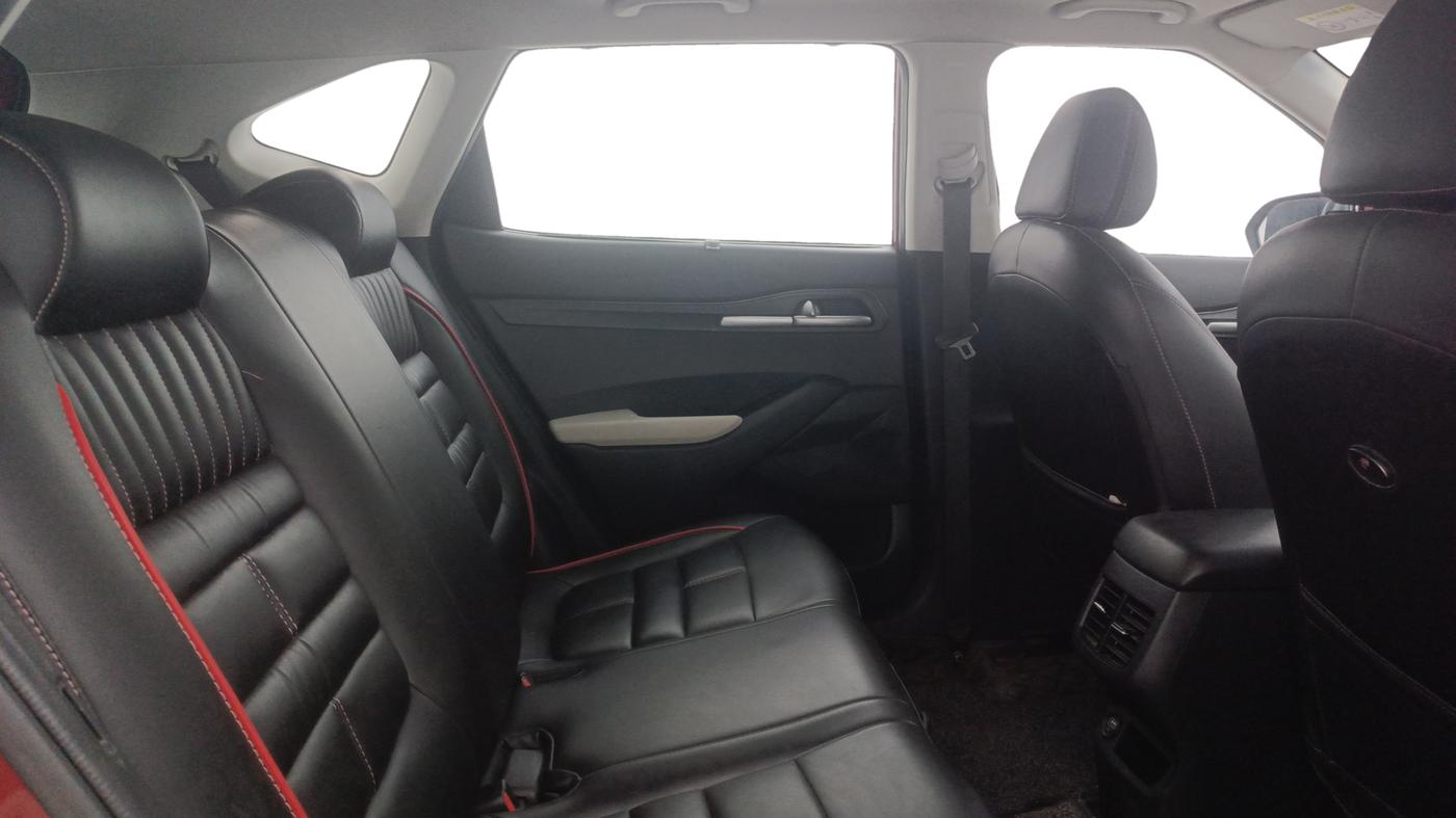 2022 KIA SELTOS HTK PLUS 1.5 IMT, Petrol, Manual, 74,054 km, Right Side Rear Door Cabin