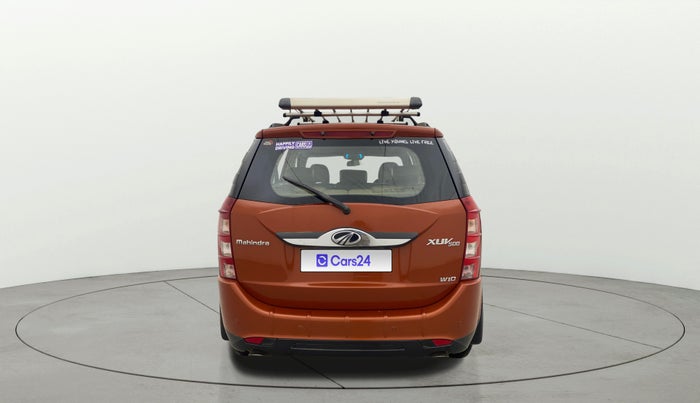 2017 Mahindra XUV500 W10, Diesel, Manual, 99,576 km, Back/Rear