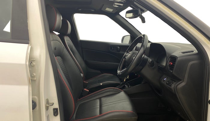 2022 Hyundai VENUE N LINE N8 1.0 TURBO DCT, Petrol, Automatic, 16,700 km, Right Side Front Door Cabin