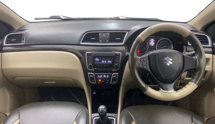 2016 Maruti Ciaz VXI+, Petrol, Manual, 89,193 km, Dashboard